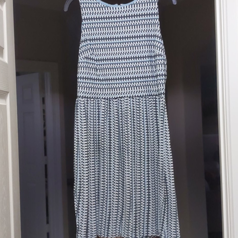 Ladies dress
